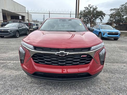 New 2026 Chevrolet Trax RS w/ Sunroof Package image 2
