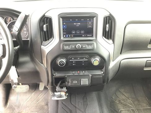 Used 2019 Chevrolet Silverado 1500 Custom w/ Custom Value Package AWD/4WD image 14