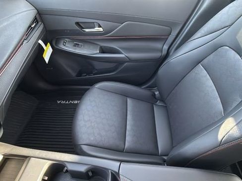 New 2026 Nissan Sentra SR w/ SR Premium Package FWD image 12
