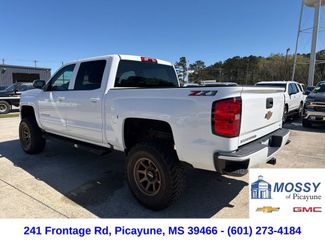 Used 2018 Chevrolet Silverado 1500 LT video 3
