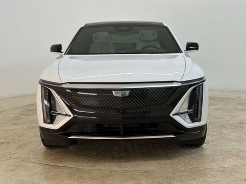 Certified 2024 Cadillac Lyriq Luxury RWD image 6