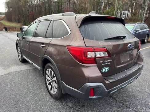 Used 2019 Subaru Outback 3.6R Touring w/ Popular Package #3A image 7