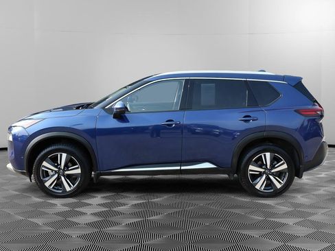 Used 2023 Nissan Rogue Platinum w/ Platinum Premium Package AWD/4WD image 3
