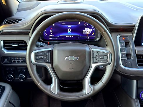 Used 2023 Chevrolet Tahoe Z71 w/ Luxury Package image 25