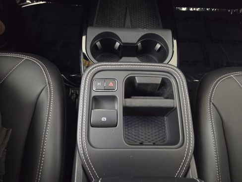 Used 2025 Ford Mustang Mach-E Select RWD image 19