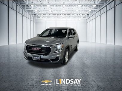 Used 2024 GMC Terrain SLE