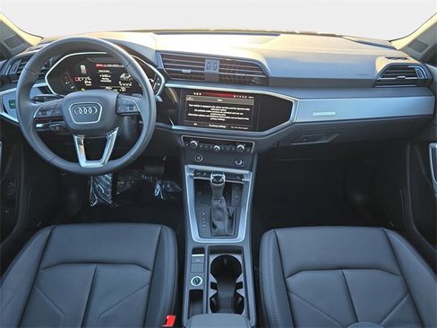 Certified 2024 Audi Q3 2.0T Premium Plus image 10