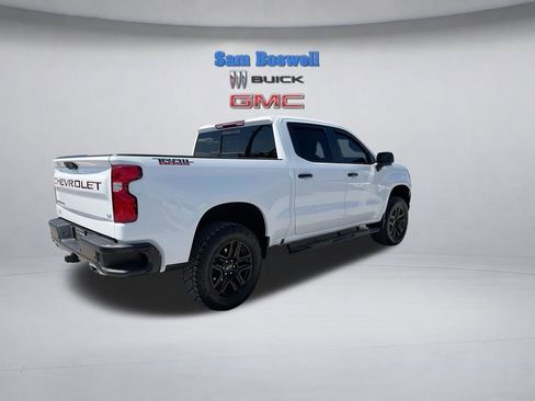 Used 2022 Chevrolet Silverado 1500 LT Trail Boss w/ LT Trail Boss Premium Package image 9