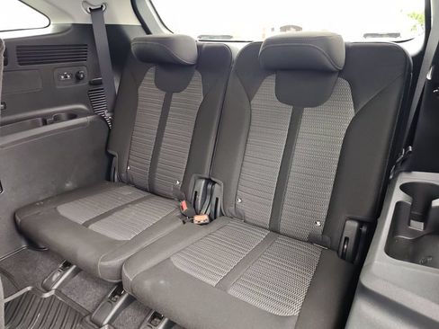 Used 2026 Kia Sorento LX FWD image 25