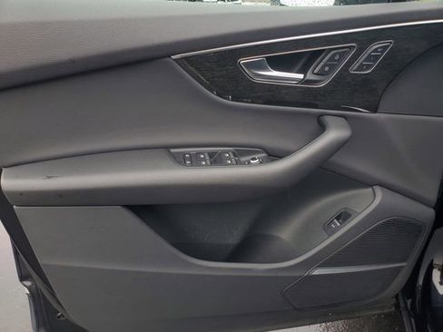 Used 2021 Audi Q7 3.0T Premium Plus AWD/4WD image 10
