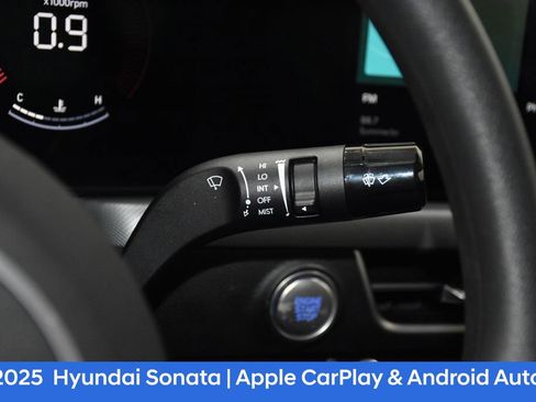 Certified 2025 Hyundai Sonata SE image 13