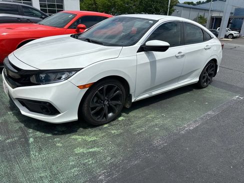 Used 2019 Honda Civic Sport image 3