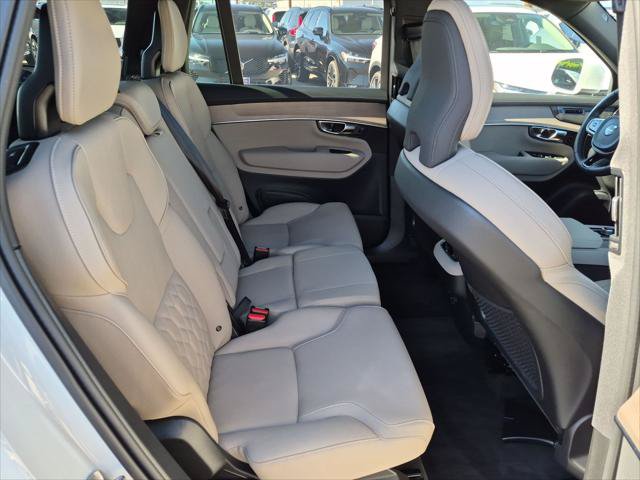 Certified 2026 Volvo XC90 B6 Plus AWD/4WD image 25