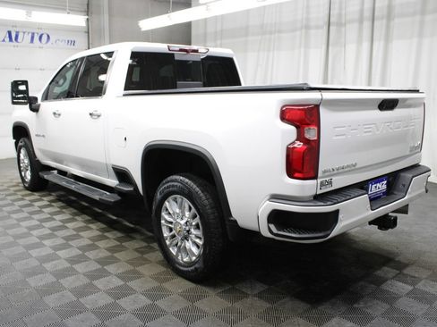Used 2023 Chevrolet Silverado 2500 High Country AWD/4WD image 6