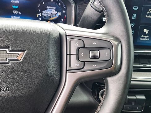 Used 2024 Chevrolet Silverado 2500 ZR2 w/ Technology Package AWD/4WD image 29