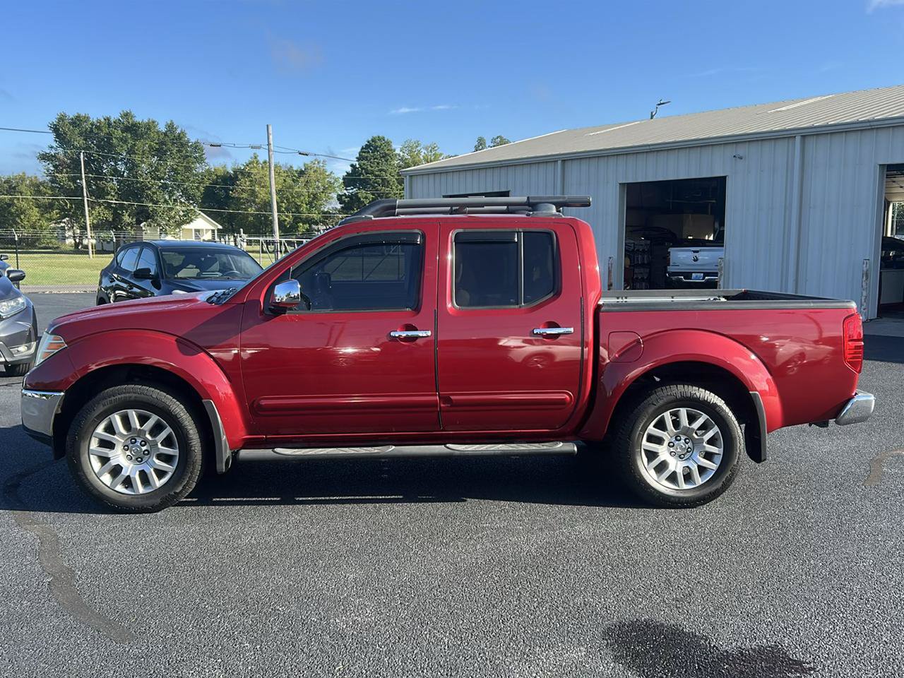 Used 2012 Nissan Frontier SL AWD/4WD image 8