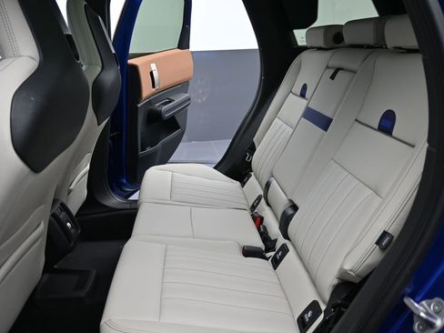 Used 2025 MINI Cooper Countryman S w/ Comfort Package Max image 15