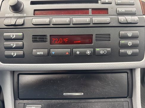 Used 2001 BMW 325Ci Coupe image 18