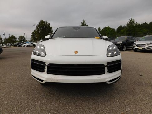 Used 2021 Porsche Cayenne Coupe AWD/4WD image 3