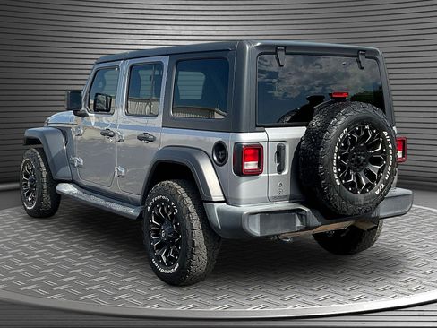 Used 2019 Jeep Wrangler Unlimited Sport S AWD/4WD image 5