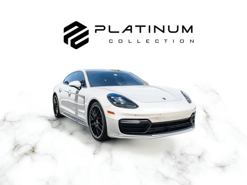 Used 2018 Porsche Panamera 4 AWD/4WD image 1