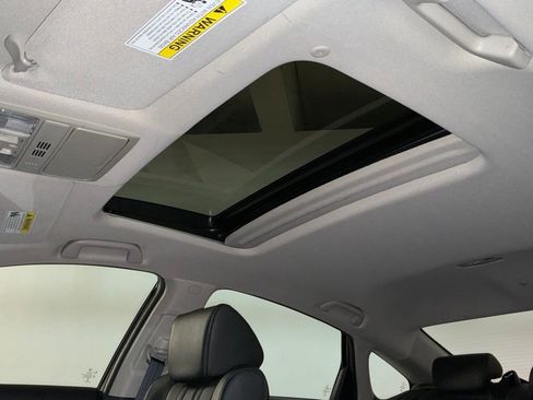 Used 2019 Honda Accord EX-L image 5