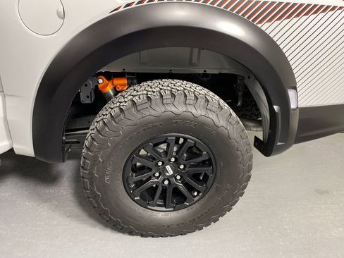 Used 2024 Ford F150 Raptor image 34