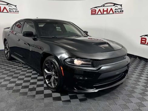 Used 2019 Dodge Charger GT RWD image 10
