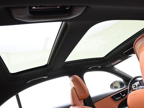 Used 2023 Mercedes-Benz C 300 4MATIC Sedan image 17