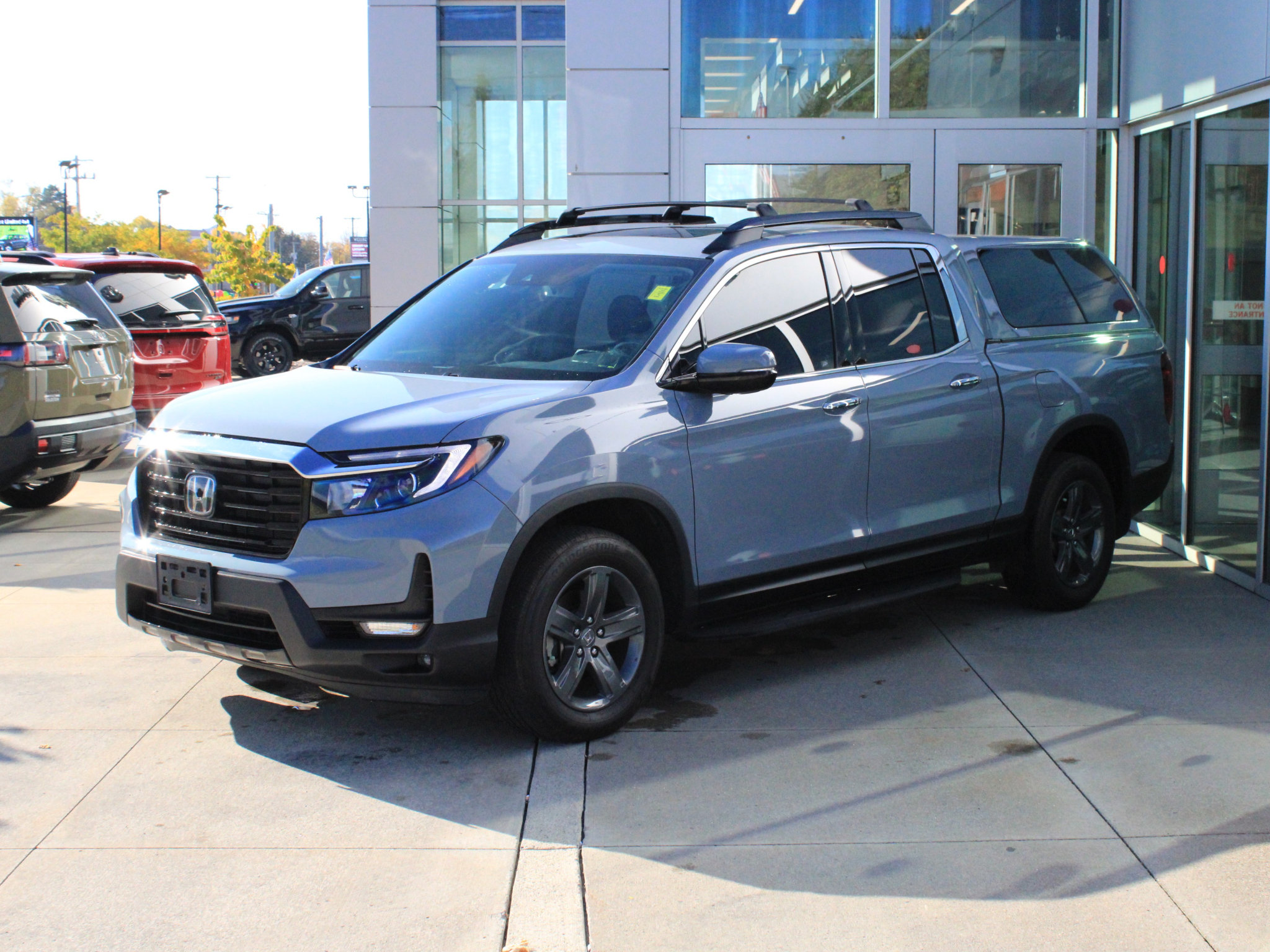 Used 2023 Honda Ridgeline RTL-E image 3