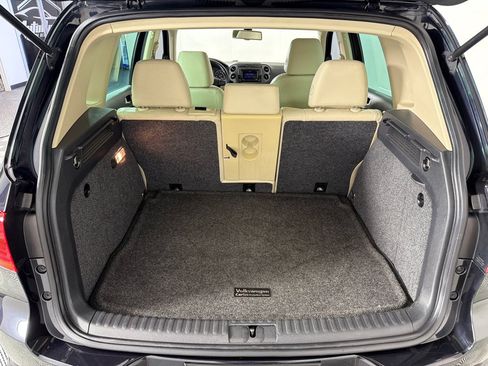 Used 2017 Volkswagen Tiguan Wolfsburg Edition FWD image 22