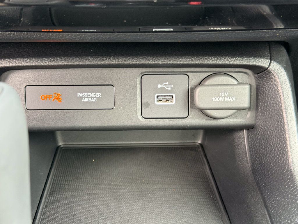 Used 2024 Honda Civic Sport image 29