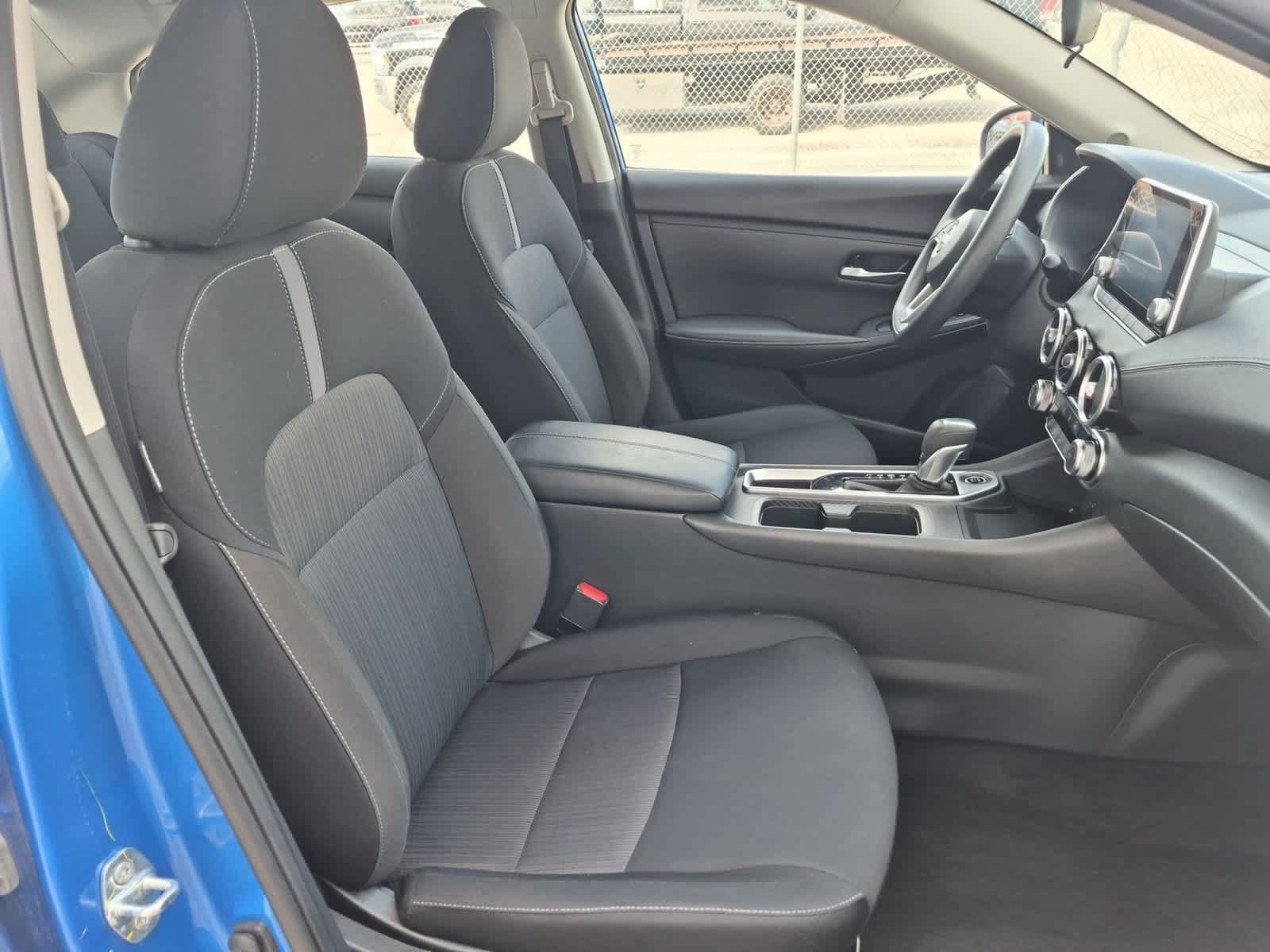Used 2025 Nissan Sentra SV FWD image 26