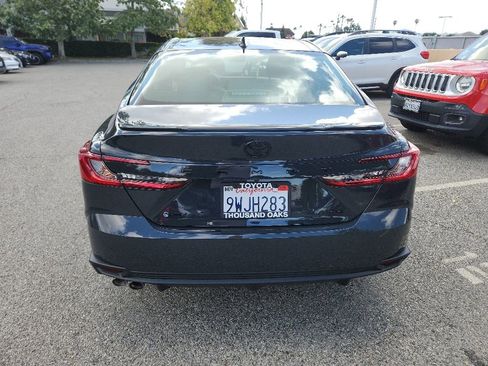 Used 2026 Toyota Camry SE FWD image 4