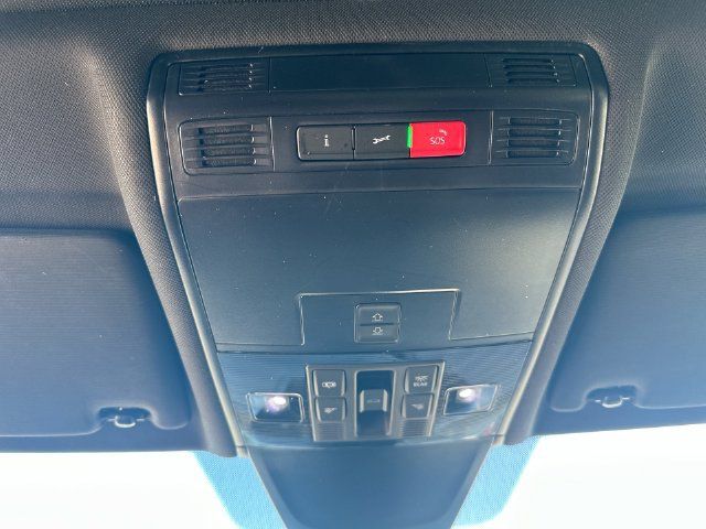 Used 2023 Volkswagen Tiguan SE R-Line AWD/4WD image 42