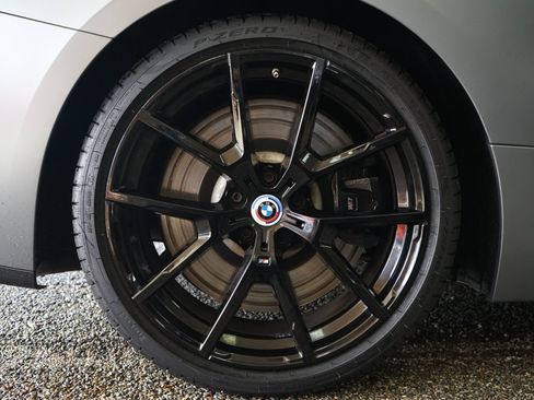 Used 2023 BMW M850i xDrive Convertible image 32