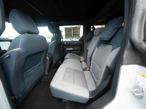 Used 2022 Ford Bronco Outer Banks AWD/4WD image 22