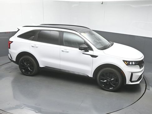 Used 2021 Kia Sorento SX image 43