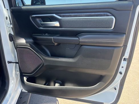 Used 2021 RAM 1500 Big Horn AWD/4WD image 17