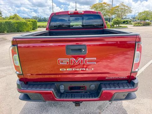 Used 2021 GMC Canyon Denali AWD/4WD image 4