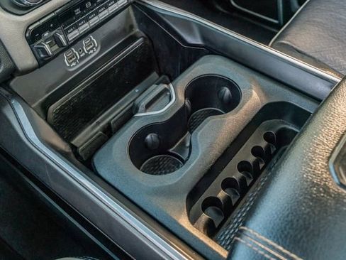 Used 2020 RAM 2500 Laramie image 31