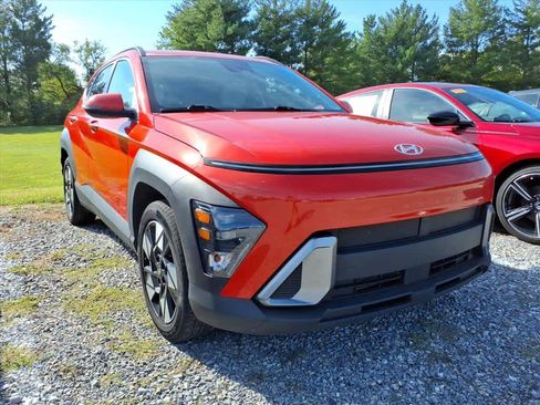 Used 2024 Hyundai Kona SEL FWD image 12