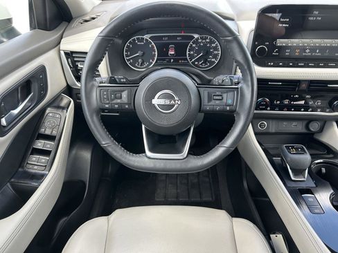 Used 2023 Nissan Rogue SL w/ SL Premium Package AWD/4WD image 18