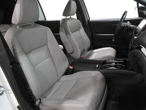 Used 2021 Honda Passport Elite image 18