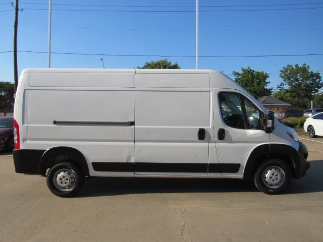 Used 2023 RAM ProMaster 2500 FWD image 4