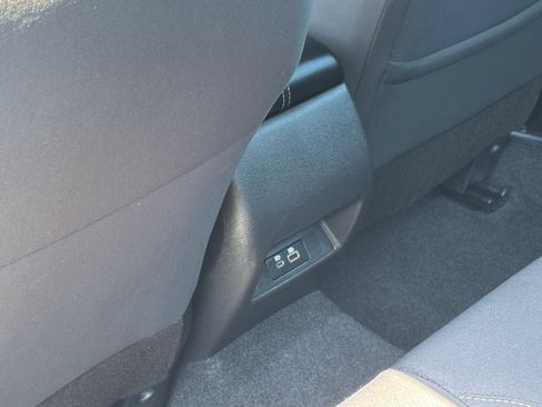 Used 2025 Nissan Altima 2.5 SV FWD image 22