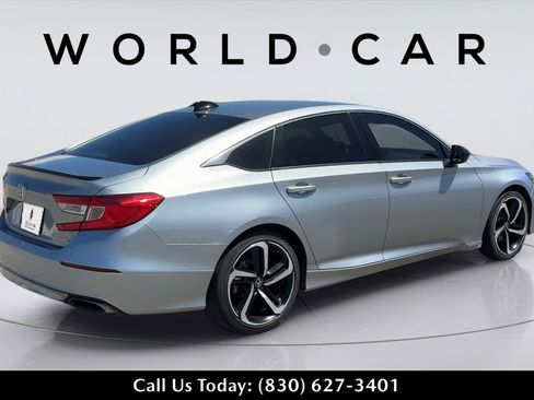 Used 2021 Honda Accord Sport image 7