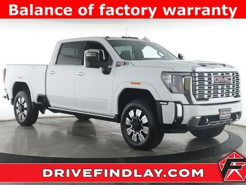 Used 2026 GMC Sierra 3500 Denali w/ Denali Reserve Package AWD/4WD image 1