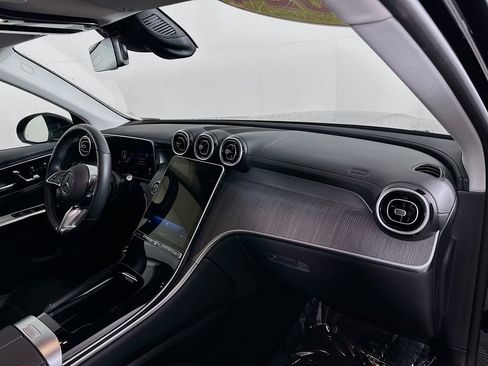 Used 2024 Mercedes-Benz GLC 300 GLC 300 image 37