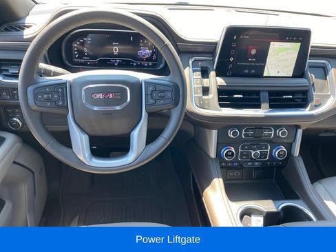 Used 2023 GMC Yukon SLT w/ SLT Luxury Package AWD/4WD image 7